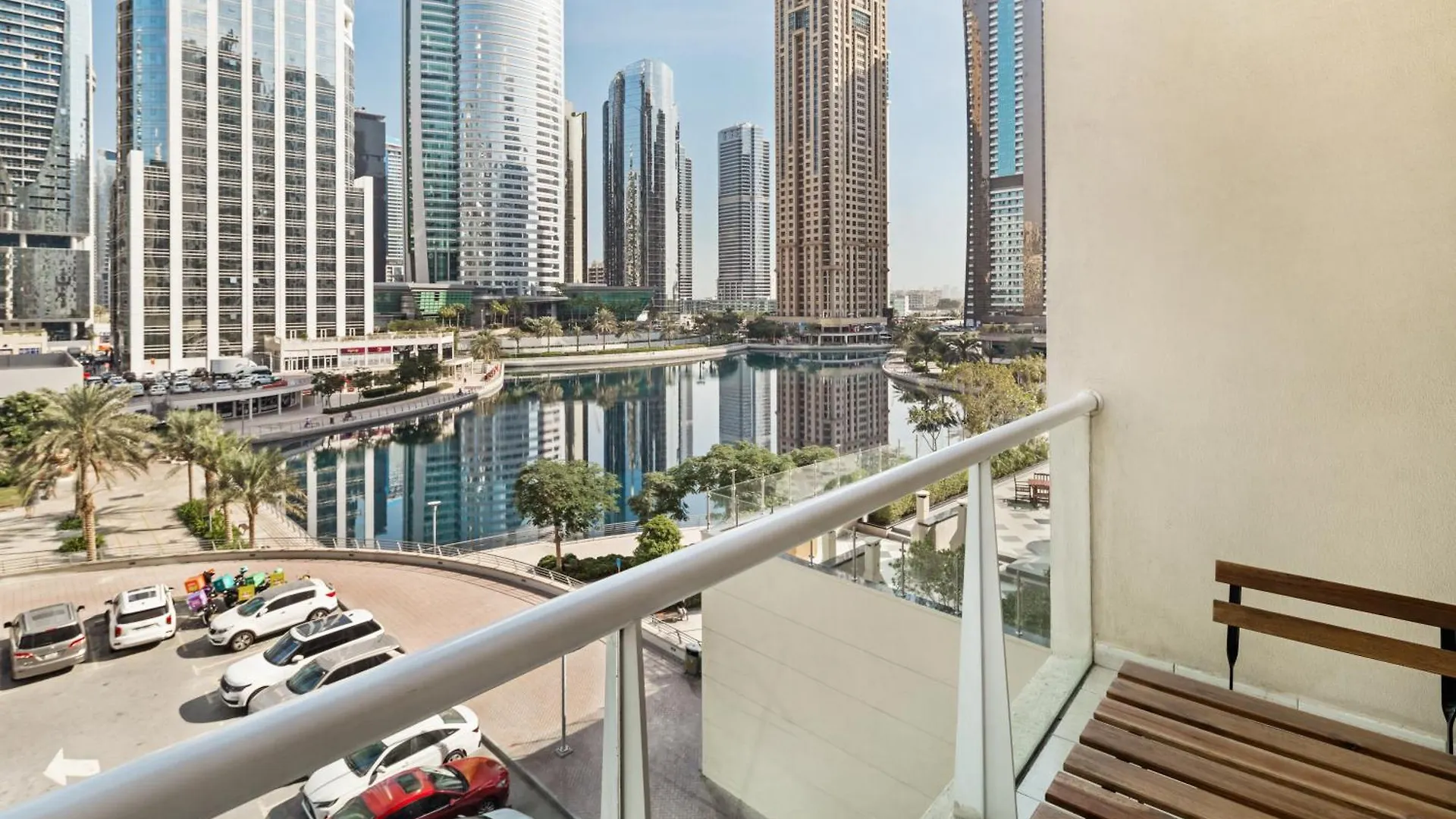 Furnished Studio Apartment In Lake View Jlt Dubaj 0*,