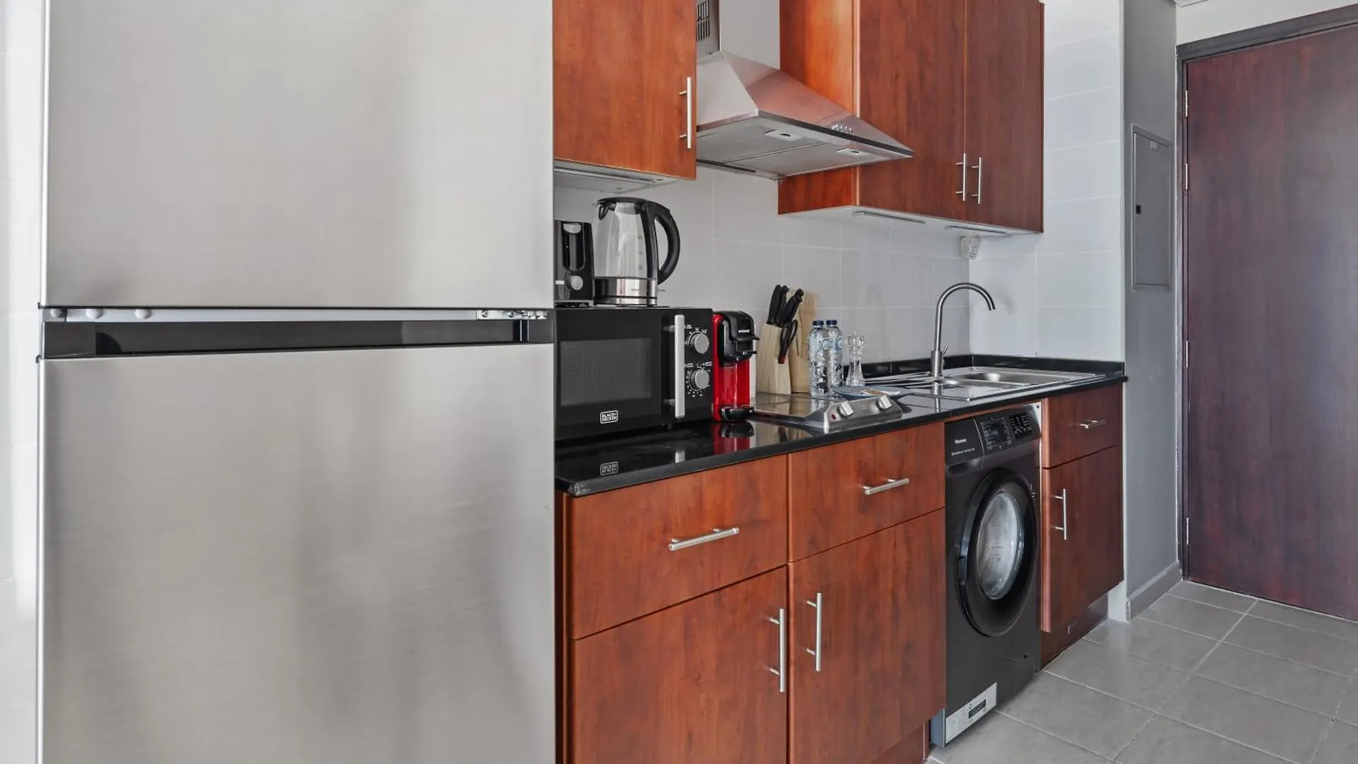 Furnished Studio Apartment In Lake View Jlt Dubaj 0*,  Spojené arabské emiráty